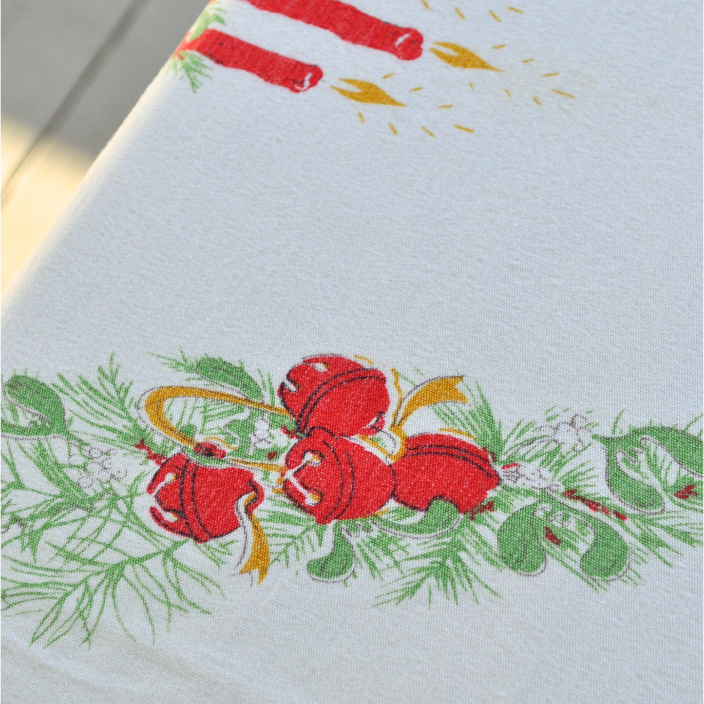 Lydia Table Covering