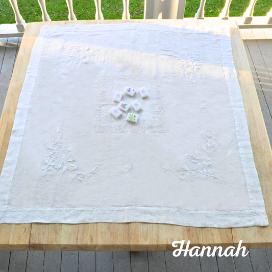 Hannah Table Covering