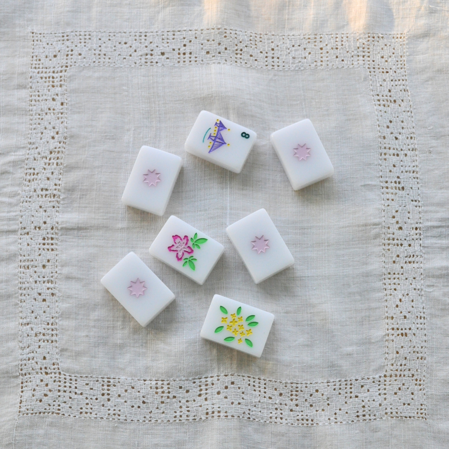 Hannah Table Covering