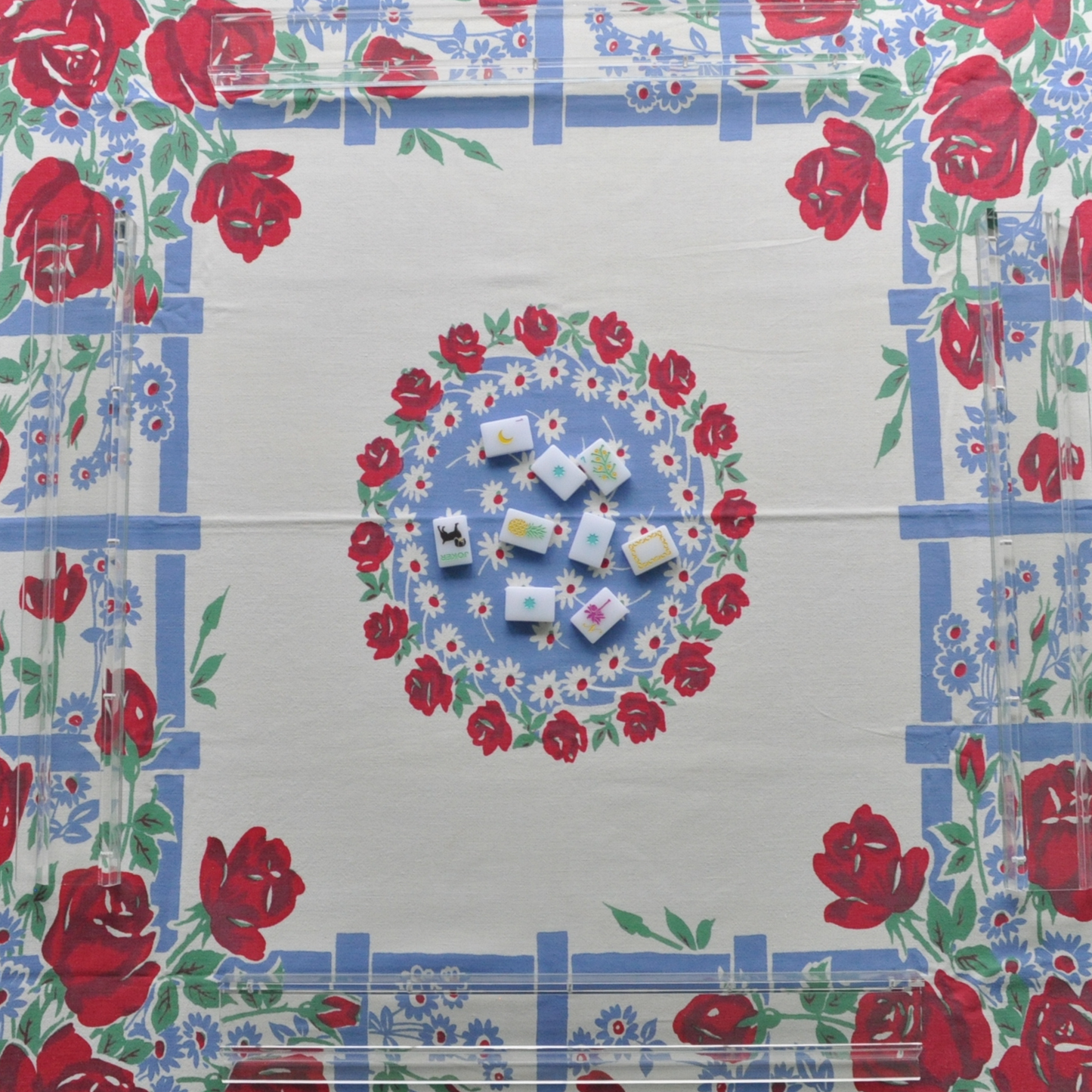 Kathleen Table Covering