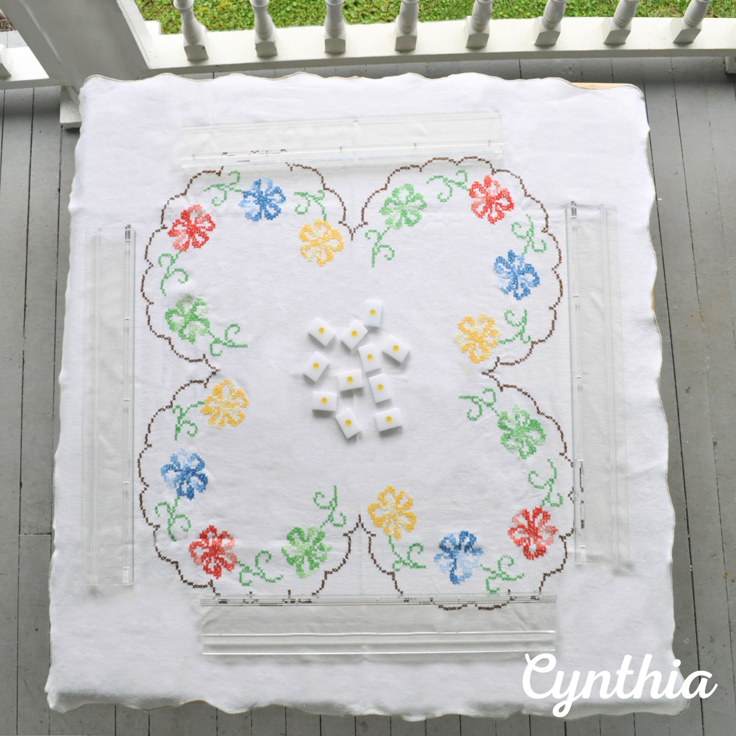 Cynthia Table Covering