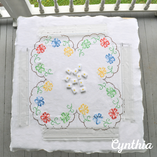 Cynthia Table Covering