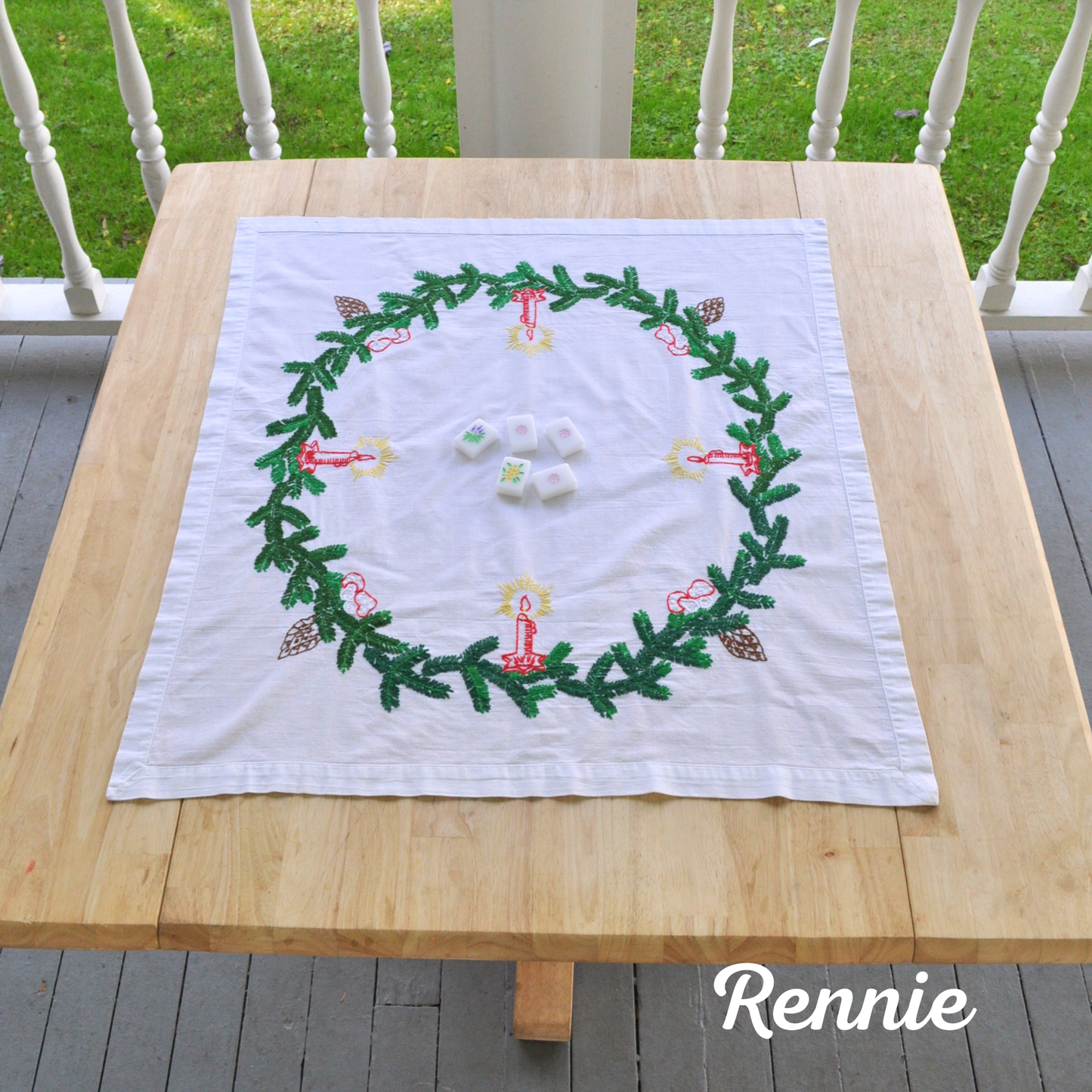 Rennie Table Covering