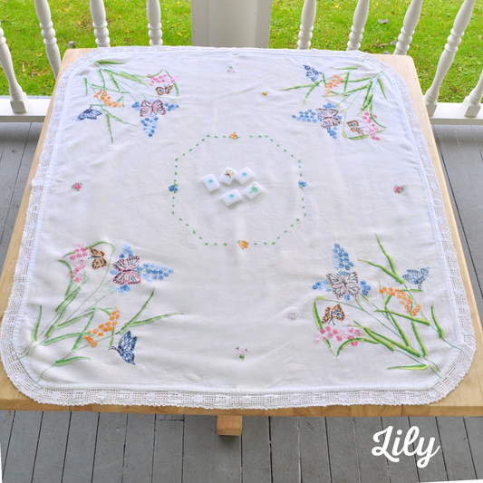 Lily Table Covering