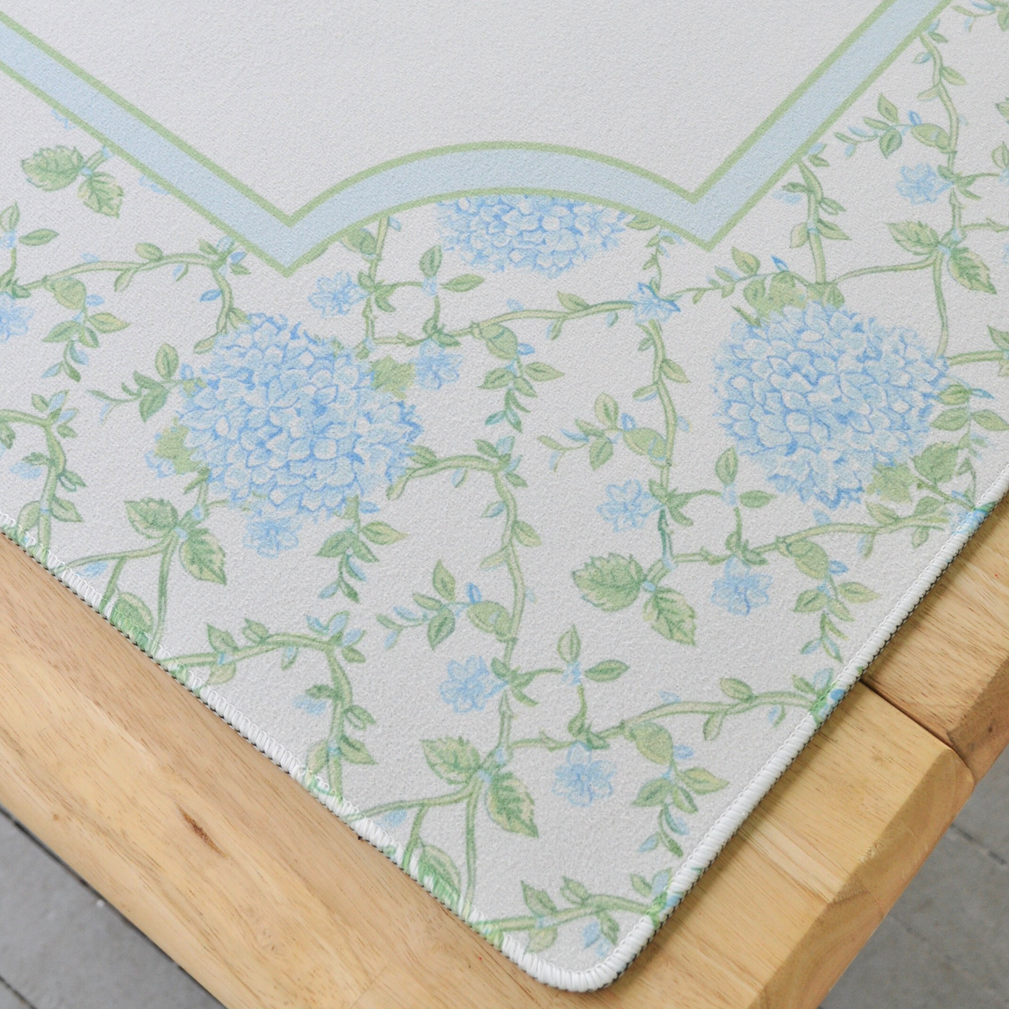 June Bride Bouquet Mat