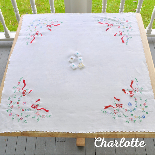Charlotte Table Covering