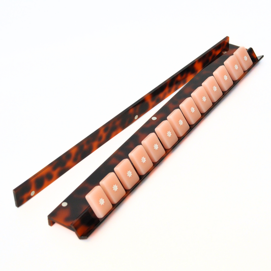 Hawksbill Heritage Mahjong Rack and Pusher, Set of 4